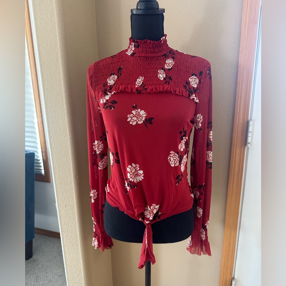 American Rag small sheer floral top